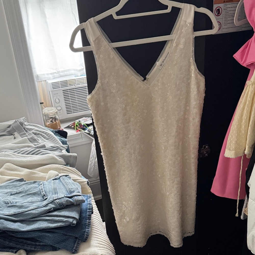 Elegant White Sequin Dress